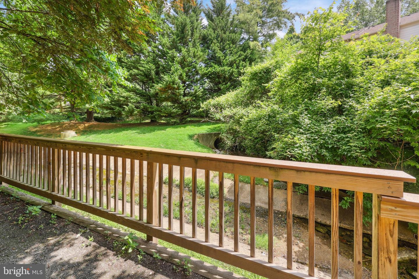 2893 SUTTON OAKS LN, VIENNA, Virginia 22181, 4 Bedrooms Bedrooms, ,3 BathroomsBathrooms,Residential,For sale,2893 SUTTON OAKS LN,VAFX2244052 MLS # VAFX2244052