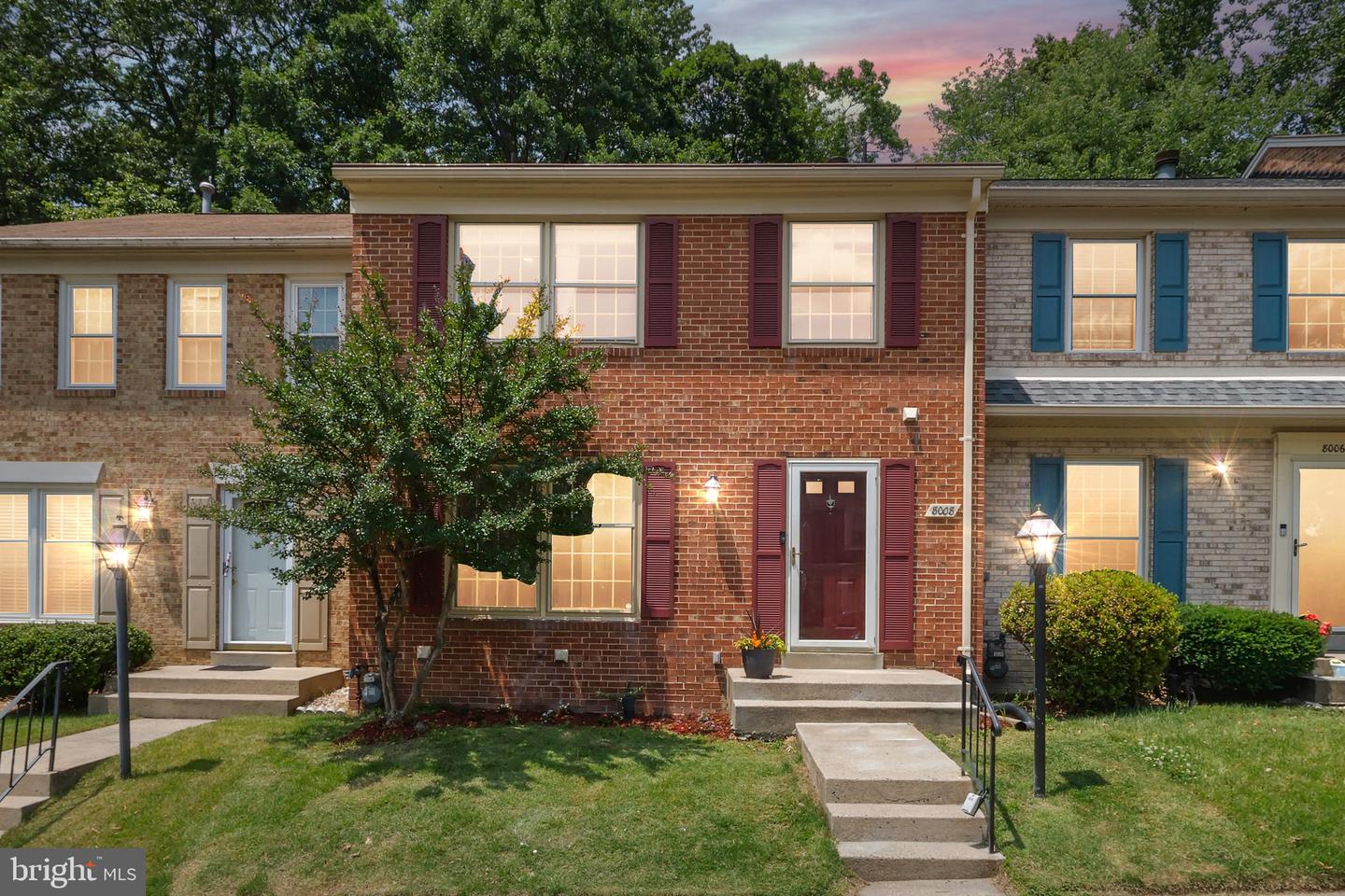 8008 BETHELEN WOODS LN, SPRINGFIELD, Virginia 22153, 3 Bedrooms Bedrooms, ,2 BathroomsBathrooms,Residential,For sale,8008 BETHELEN WOODS LN,VAFX2244134 MLS # VAFX2244134