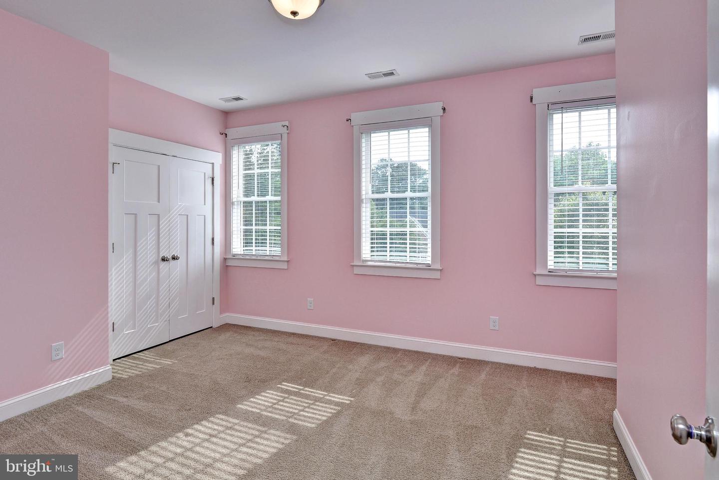 3225 OAK BRANCH LN, TOANO, Virginia 23168, 5 Bedrooms Bedrooms, ,3 BathroomsBathrooms,Residential,For sale,3225 OAK BRANCH LN,VAJC2000472 MLS # VAJC2000472