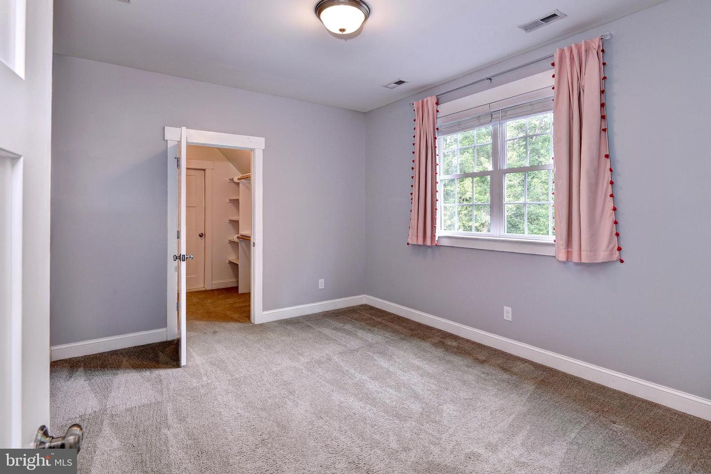 3225 OAK BRANCH LN, TOANO, Virginia 23168, 5 Bedrooms Bedrooms, ,3 BathroomsBathrooms,Residential,For sale,3225 OAK BRANCH LN,VAJC2000472 MLS # VAJC2000472