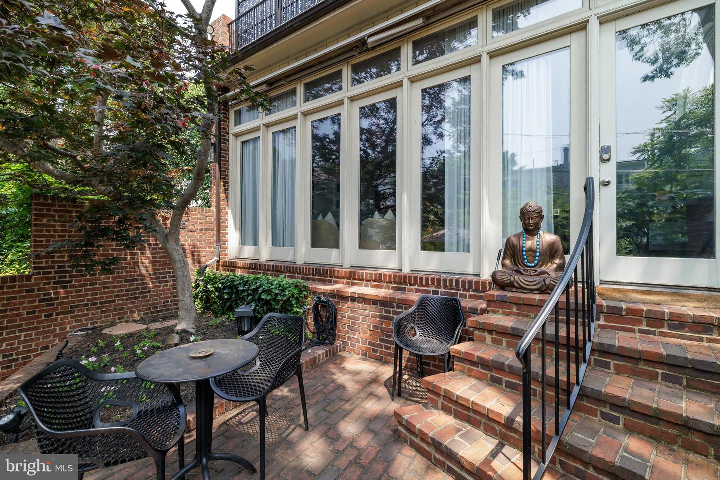 1914 35TH ST NW, WASHINGTON, District Of Columbia 20007, 4 Bedrooms Bedrooms, ,4 BathroomsBathrooms,Residential,For sale,1914 35TH ST NW,DCDC2203272 MLS # DCDC2203272