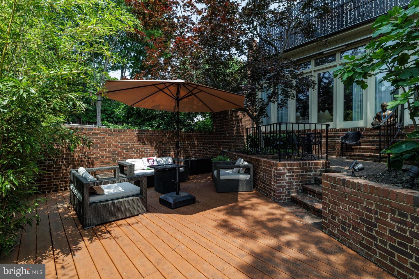 1914 35TH ST NW, WASHINGTON, District Of Columbia 20007, 4 Bedrooms Bedrooms, ,4 BathroomsBathrooms,Residential,For sale,1914 35TH ST NW,DCDC2203272 MLS # DCDC2203272
