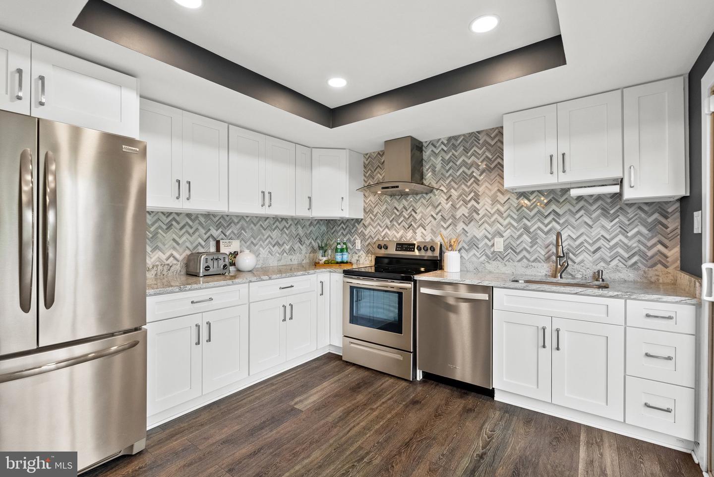 4431 FLINTSTONE RD, ALEXANDRIA, Virginia 22306, 4 Bedrooms Bedrooms, ,3 BathroomsBathrooms,Residential,For sale,4431 FLINTSTONE RD,VAFX2244314 MLS # VAFX2244314