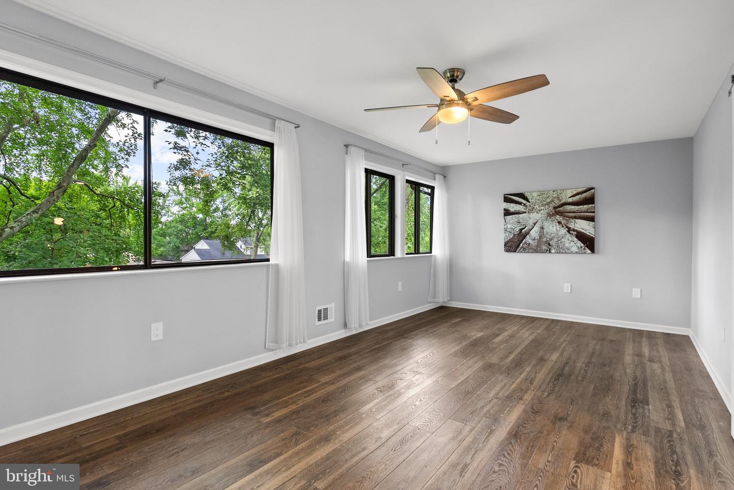 4431 FLINTSTONE RD, ALEXANDRIA, Virginia 22306, 4 Bedrooms Bedrooms, ,3 BathroomsBathrooms,Residential,For sale,4431 FLINTSTONE RD,VAFX2244314 MLS # VAFX2244314