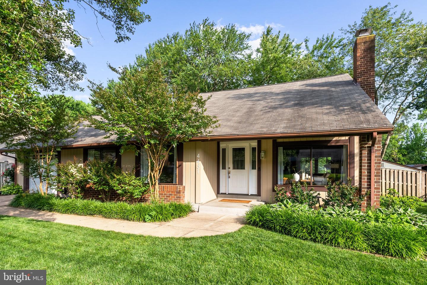 4431 FLINTSTONE RD, ALEXANDRIA, Virginia 22306, 4 Bedrooms Bedrooms, ,3 BathroomsBathrooms,Residential,For sale,4431 FLINTSTONE RD,VAFX2244314 MLS # VAFX2244314