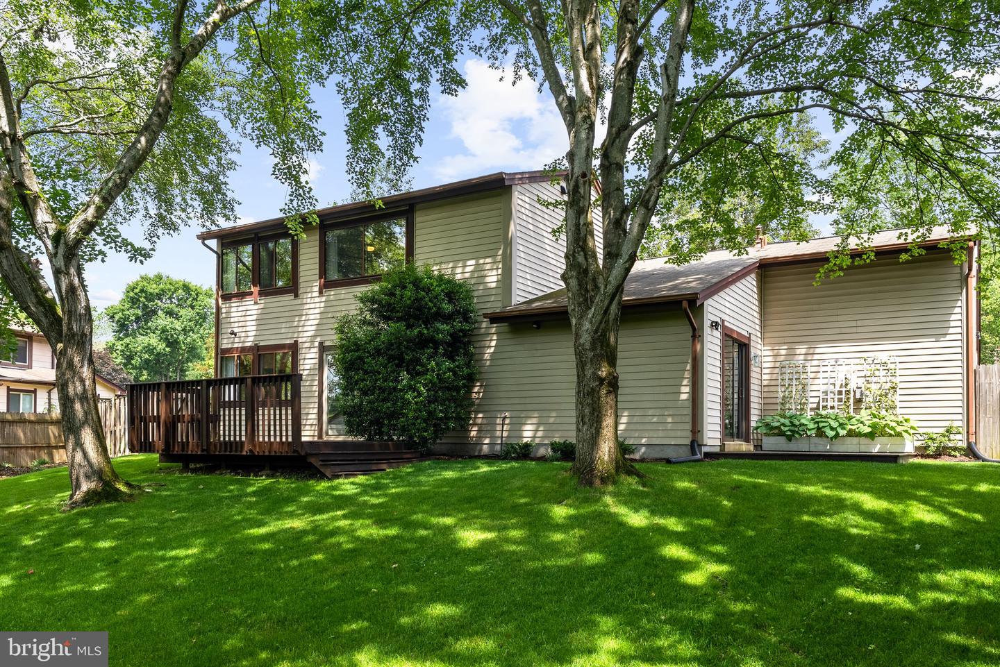 4431 FLINTSTONE RD, ALEXANDRIA, Virginia 22306, 4 Bedrooms Bedrooms, ,3 BathroomsBathrooms,Residential,For sale,4431 FLINTSTONE RD,VAFX2244314 MLS # VAFX2244314