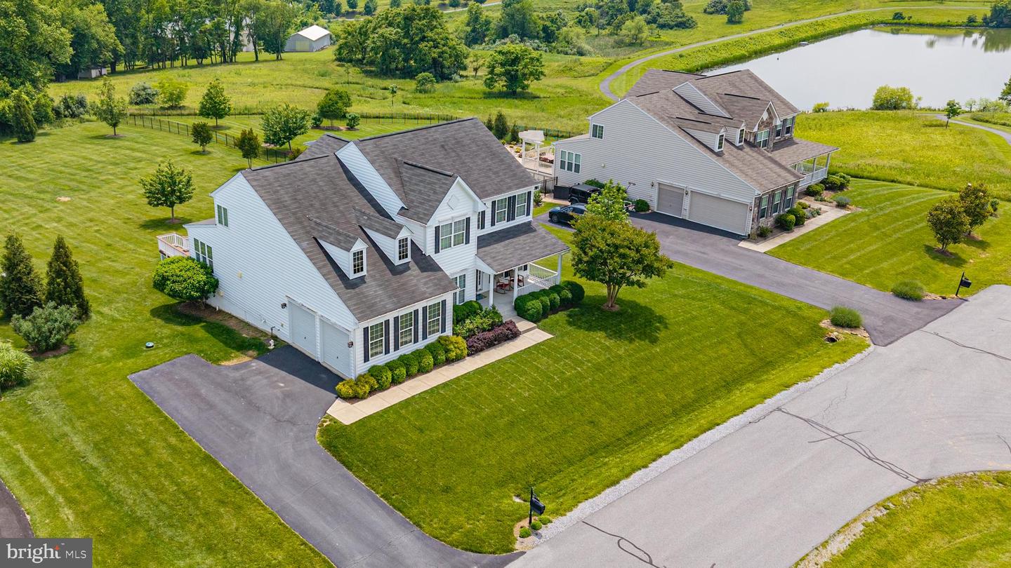 36747 POND SIDE LN, PURCELLVILLE, Virginia 20132, 5 Bedrooms Bedrooms, ,4 BathroomsBathrooms,Residential,For sale,36747 POND SIDE LN,VALO2098340 MLS # VALO2098340