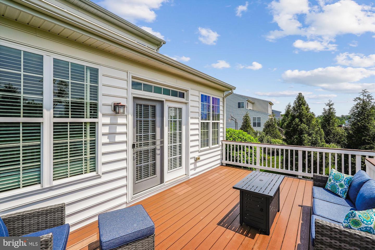 36747 POND SIDE LN, PURCELLVILLE, Virginia 20132, 5 Bedrooms Bedrooms, ,4 BathroomsBathrooms,Residential,For sale,36747 POND SIDE LN,VALO2098340 MLS # VALO2098340