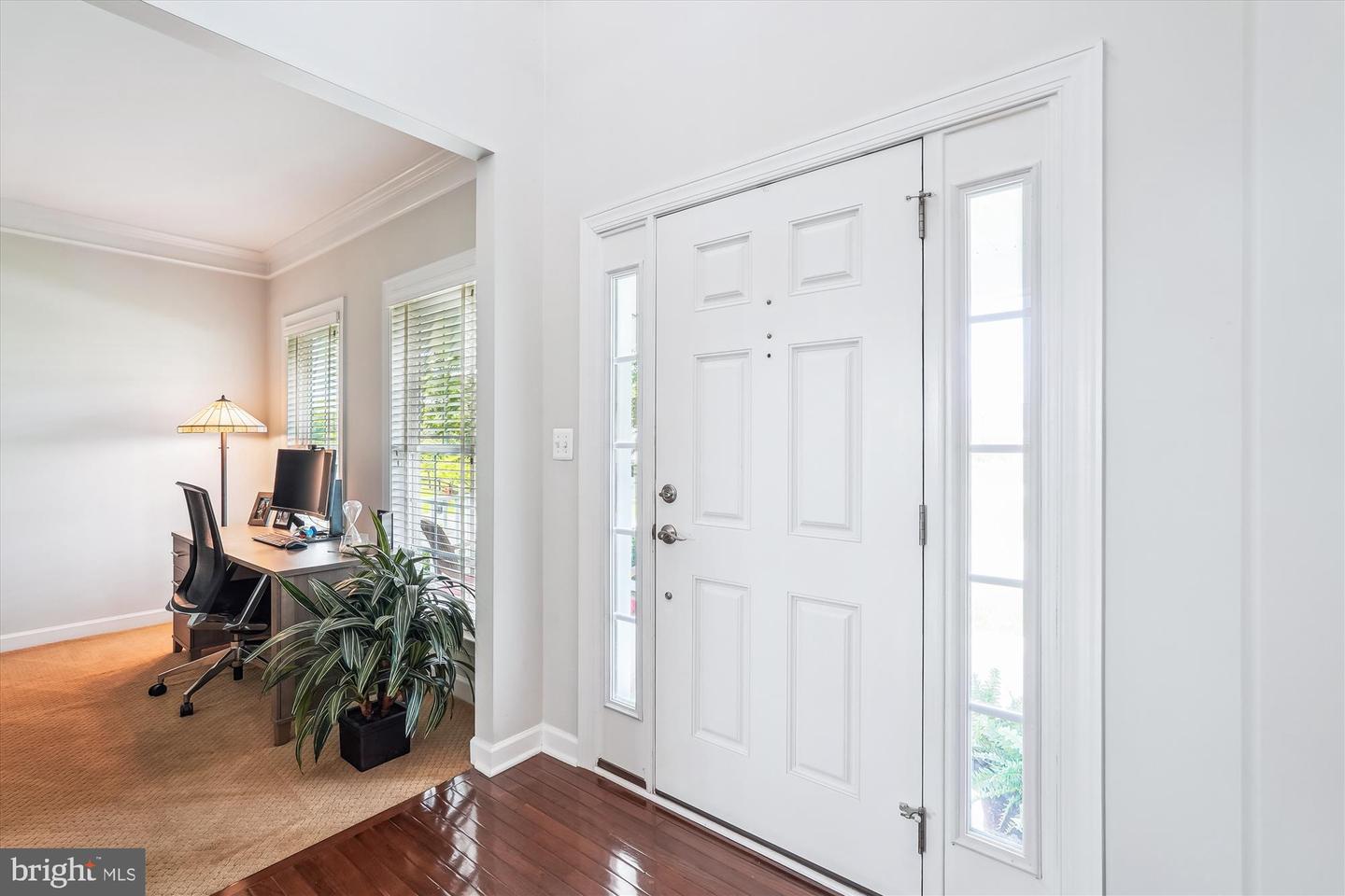 36747 POND SIDE LN, PURCELLVILLE, Virginia 20132, 5 Bedrooms Bedrooms, ,4 BathroomsBathrooms,Residential,For sale,36747 POND SIDE LN,VALO2098340 MLS # VALO2098340