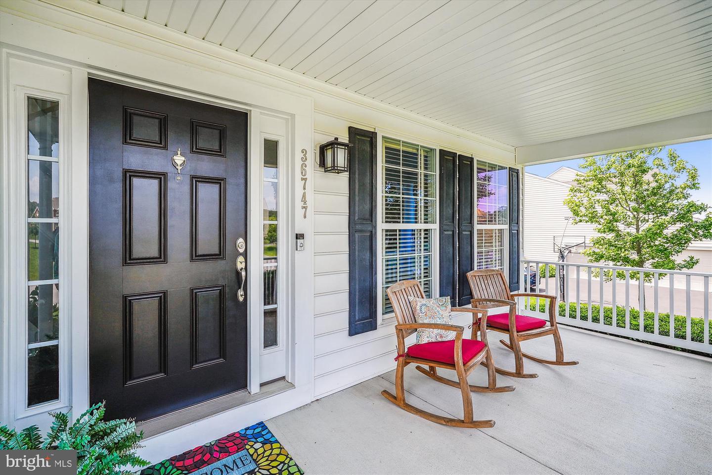 36747 POND SIDE LN, PURCELLVILLE, Virginia 20132, 5 Bedrooms Bedrooms, ,4 BathroomsBathrooms,Residential,For sale,36747 POND SIDE LN,VALO2098340 MLS # VALO2098340