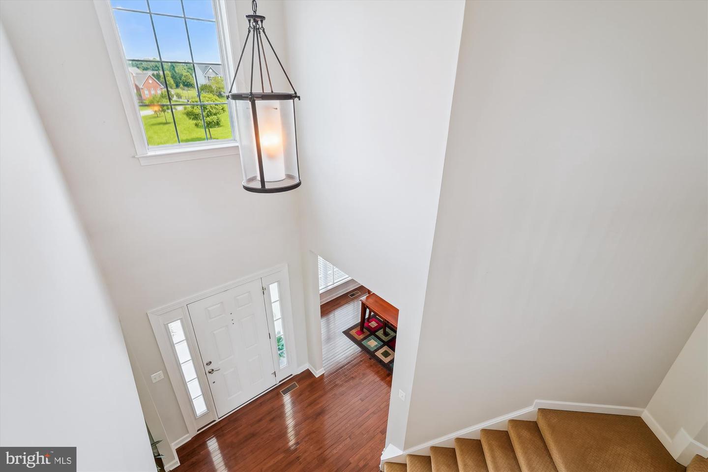 36747 POND SIDE LN, PURCELLVILLE, Virginia 20132, 5 Bedrooms Bedrooms, ,4 BathroomsBathrooms,Residential,For sale,36747 POND SIDE LN,VALO2098340 MLS # VALO2098340