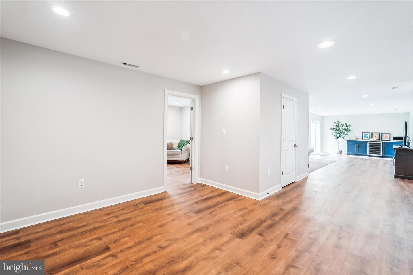 36747 POND SIDE LN, PURCELLVILLE, Virginia 20132, 5 Bedrooms Bedrooms, ,4 BathroomsBathrooms,Residential,For sale,36747 POND SIDE LN,VALO2098340 MLS # VALO2098340
