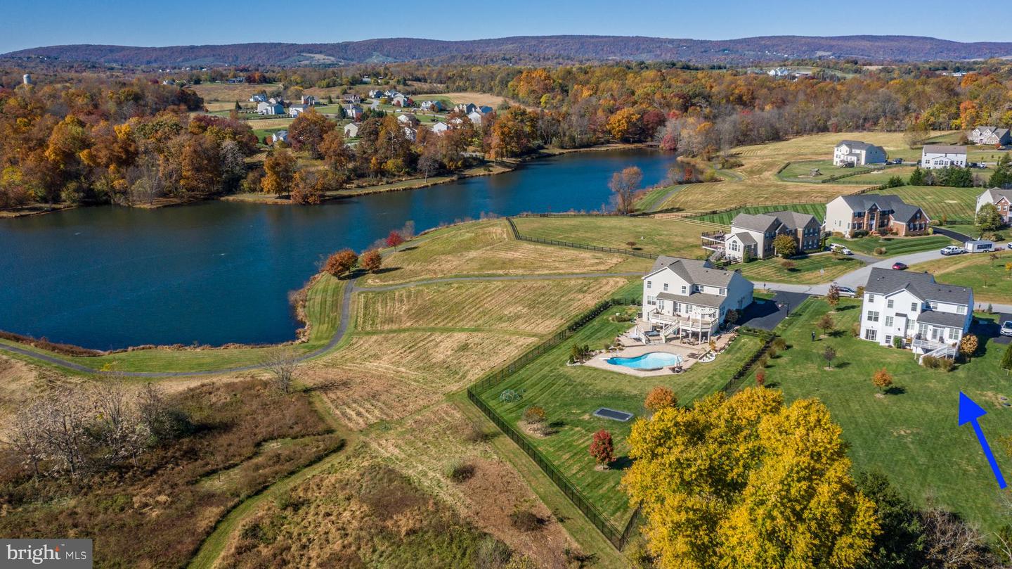 36747 POND SIDE LN, PURCELLVILLE, Virginia 20132, 5 Bedrooms Bedrooms, ,4 BathroomsBathrooms,Residential,For sale,36747 POND SIDE LN,VALO2098340 MLS # VALO2098340