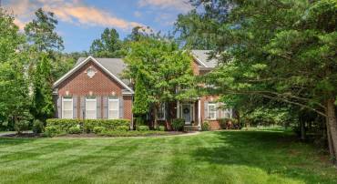 9053 JOHN SUTHERLAND LN, LORTON, Virginia 22079, 5 Bedrooms Bedrooms, ,4 BathroomsBathrooms,Residential,For sale,9053 JOHN SUTHERLAND LN,VAFX2244478 MLS # VAFX2244478