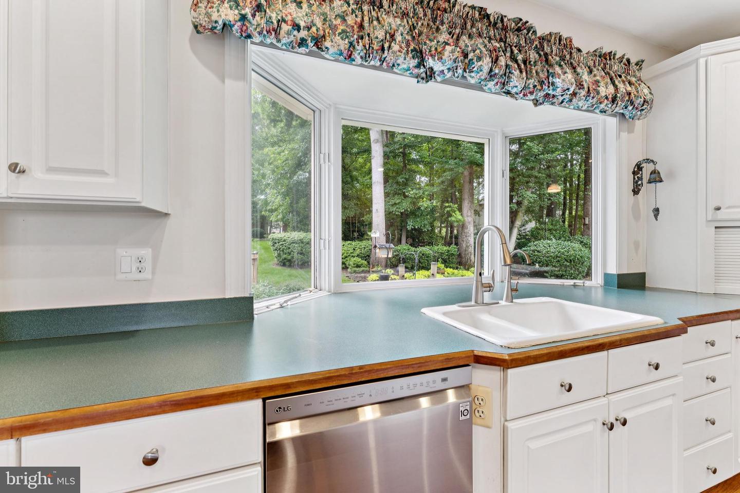1101 ARBOROAK PL, HERNDON, Virginia 20170, 4 Bedrooms Bedrooms, ,4 BathroomsBathrooms,Residential,For sale,1101 ARBOROAK PL,VAFX2244526 MLS # VAFX2244526