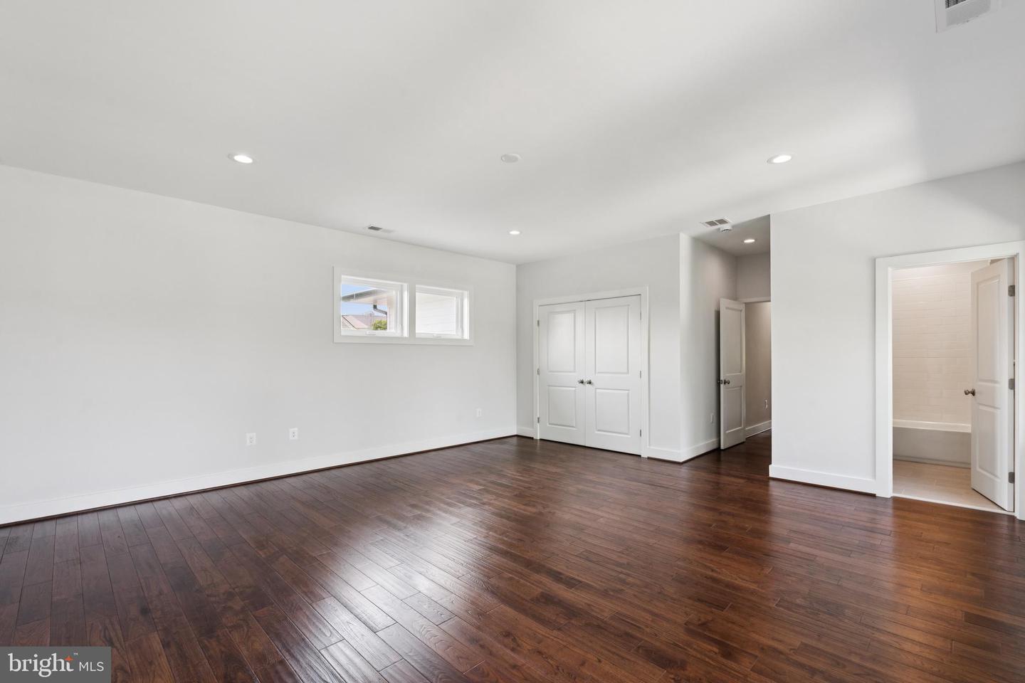 1830 CHERRI DR, FALLS CHURCH, Virginia 22043, 6 Bedrooms Bedrooms, ,6 BathroomsBathrooms,Residential,For sale,1830 CHERRI DR,VAFX2244550 MLS # VAFX2244550