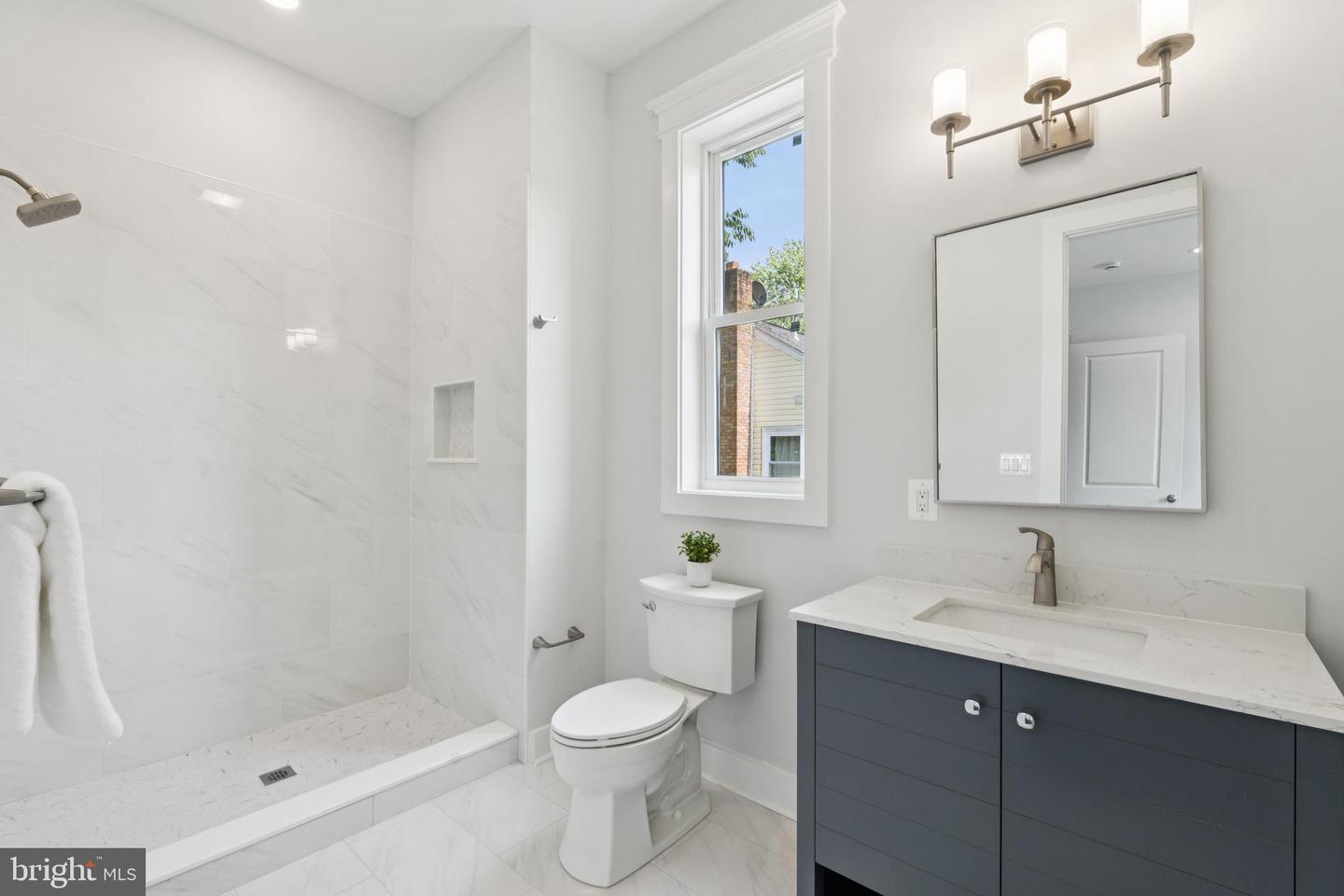 1830 CHERRI DR, FALLS CHURCH, Virginia 22043, 6 Bedrooms Bedrooms, ,6 BathroomsBathrooms,Residential,For sale,1830 CHERRI DR,VAFX2244550 MLS # VAFX2244550