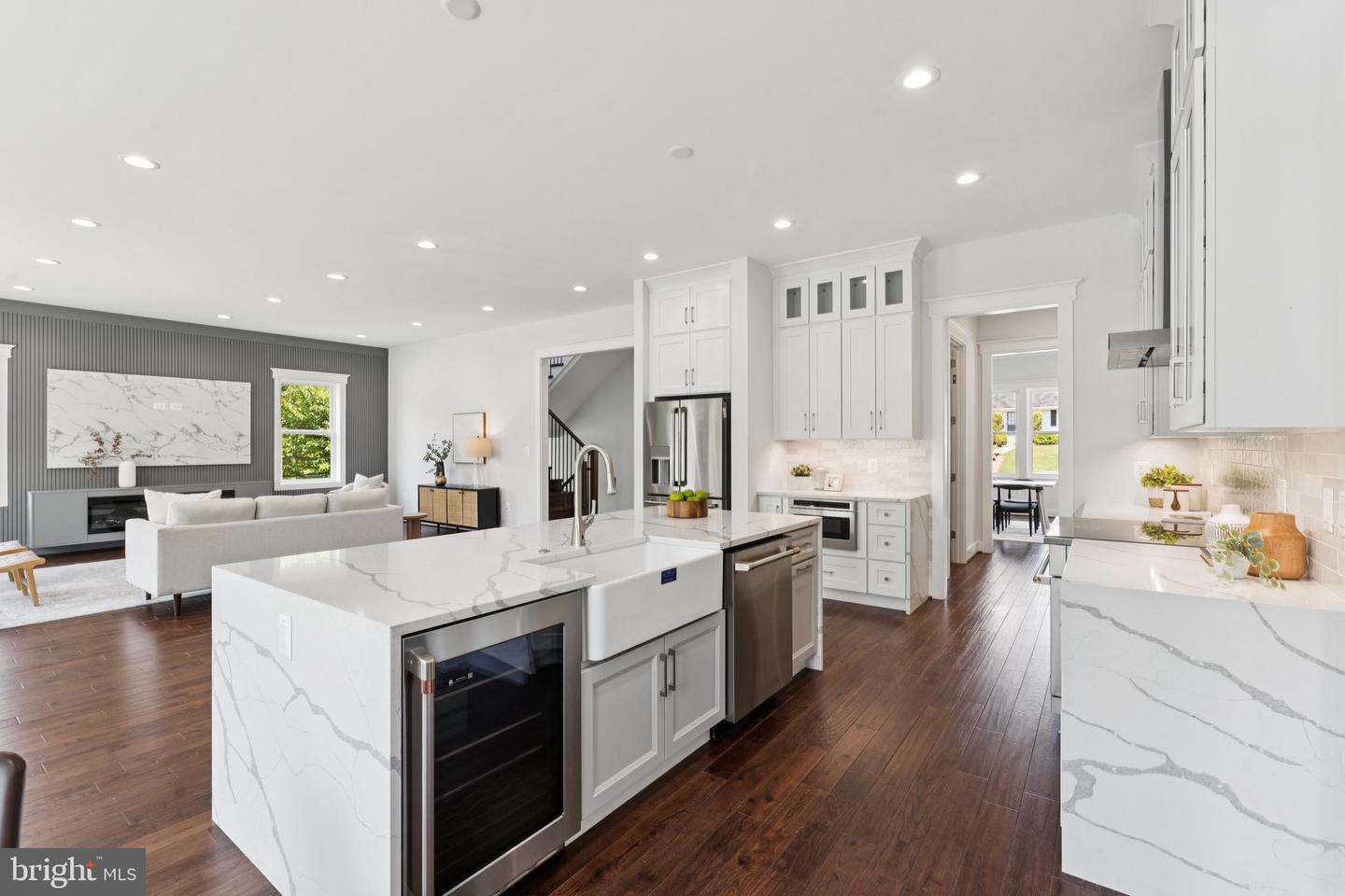 1830 CHERRI DR, FALLS CHURCH, Virginia 22043, 6 Bedrooms Bedrooms, ,6 BathroomsBathrooms,Residential,For sale,1830 CHERRI DR,VAFX2244550 MLS # VAFX2244550
