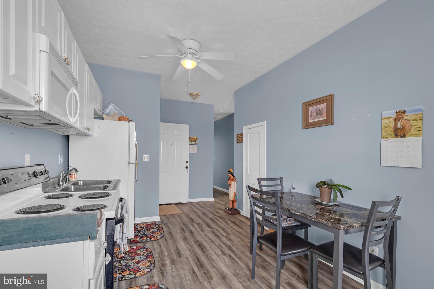 656 W 11TH ST, FRONT ROYAL, Virginia 22630, ,Land,For sale,656 W 11TH ST,VAWR2011172 MLS # VAWR2011172