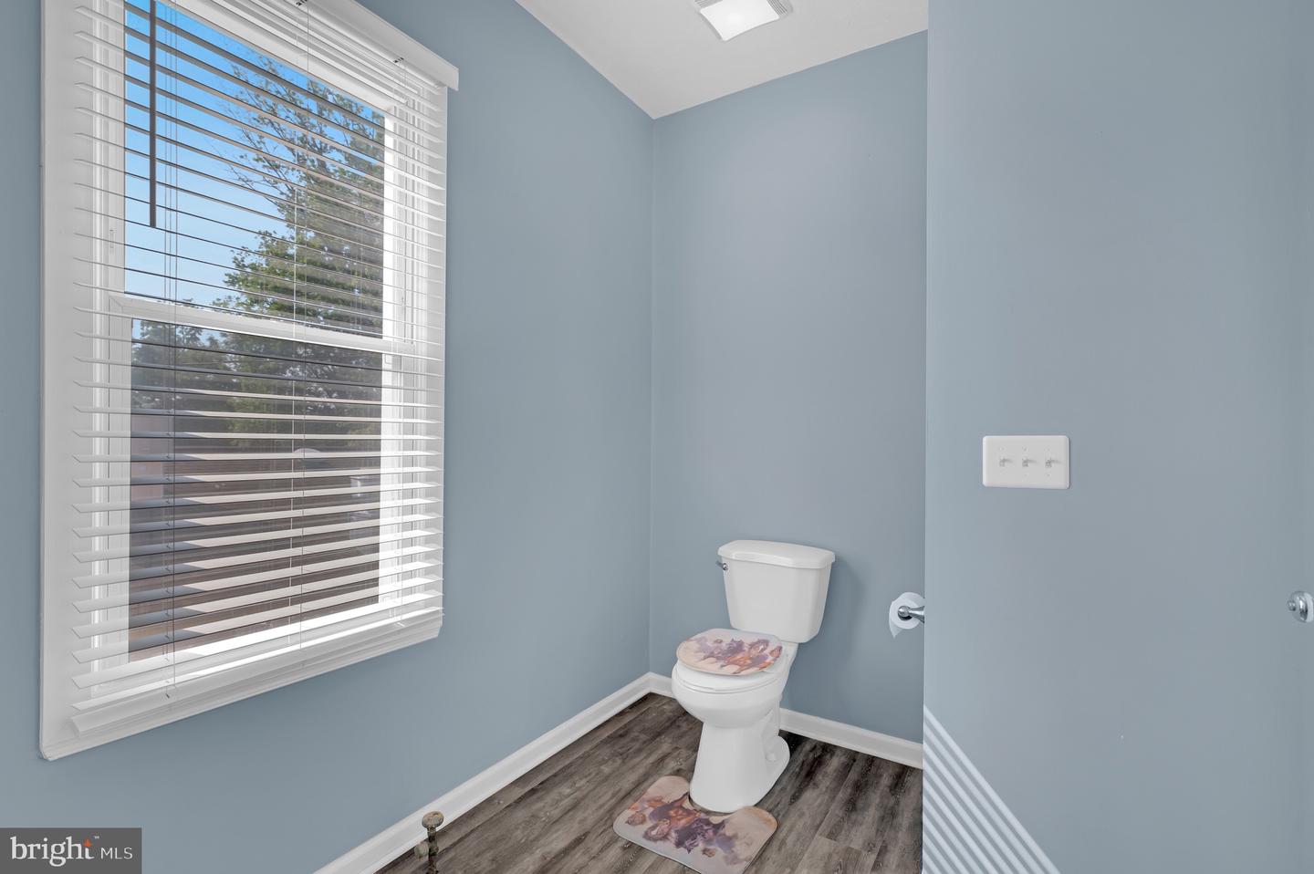 656 W 11TH ST, FRONT ROYAL, Virginia 22630, ,Land,For sale,656 W 11TH ST,VAWR2011172 MLS # VAWR2011172