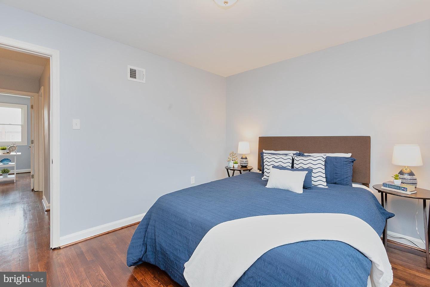 151 DALE ST, ALEXANDRIA, Virginia 22305, 3 Bedrooms Bedrooms, ,2 BathroomsBathrooms,Residential,For sale,151 DALE ST,VAAX2045950 MLS # VAAX2045950