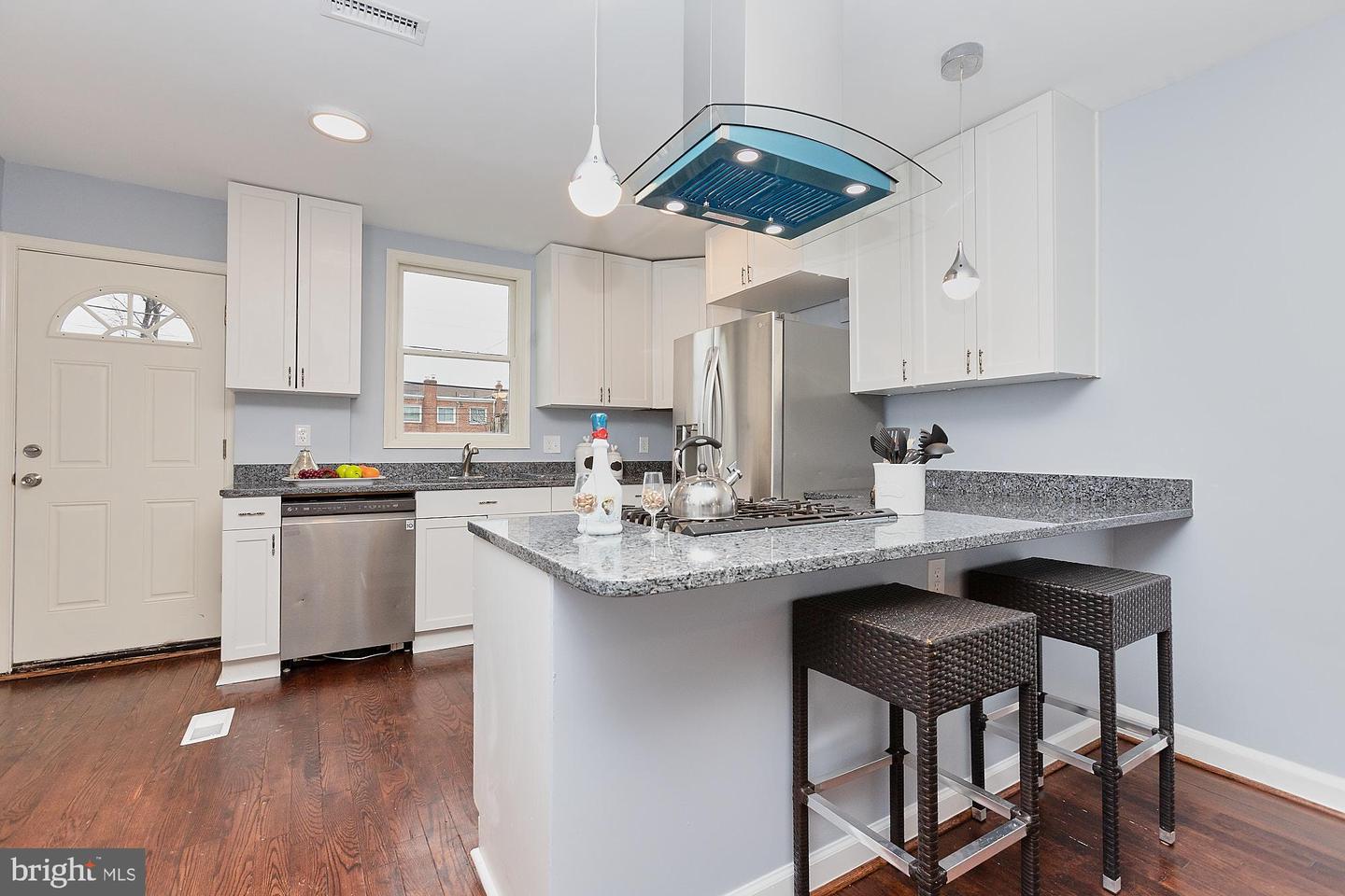 151 DALE ST, ALEXANDRIA, Virginia 22305, 3 Bedrooms Bedrooms, ,2 BathroomsBathrooms,Residential,For sale,151 DALE ST,VAAX2045950 MLS # VAAX2045950