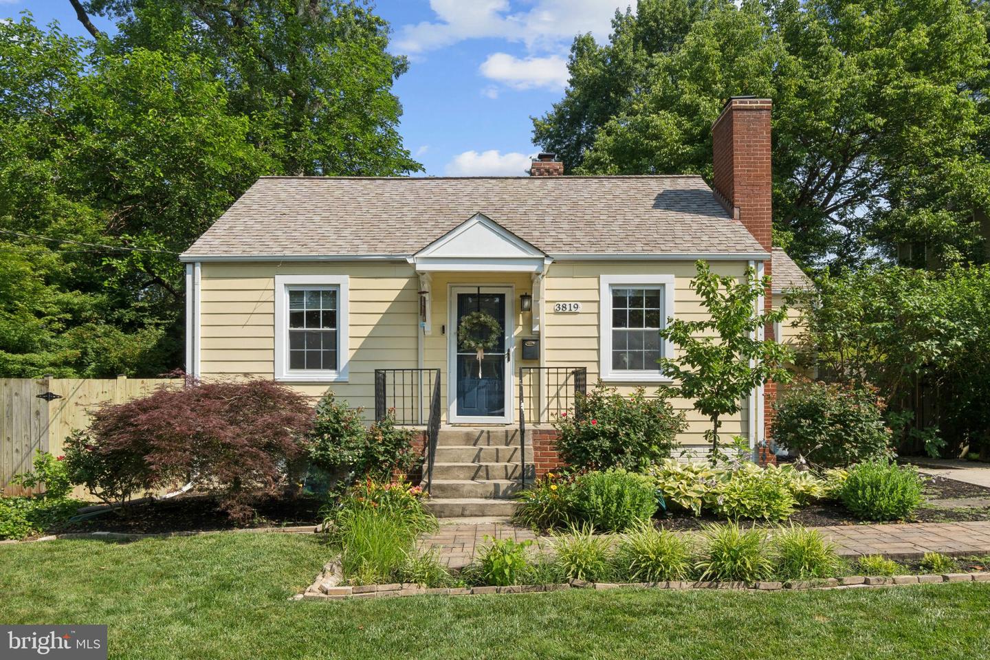 3819 14TH ST S, ARLINGTON, Virginia 22204, 3 Bedrooms Bedrooms, ,2 BathroomsBathrooms,Residential,For sale,3819 14TH ST S,VAAR2058542 MLS # VAAR2058542
