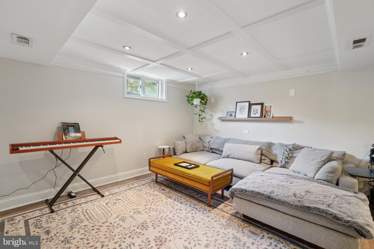 3819 14TH ST S, ARLINGTON, Virginia 22204, 3 Bedrooms Bedrooms, ,2 BathroomsBathrooms,Residential,For sale,3819 14TH ST S,VAAR2058542 MLS # VAAR2058542