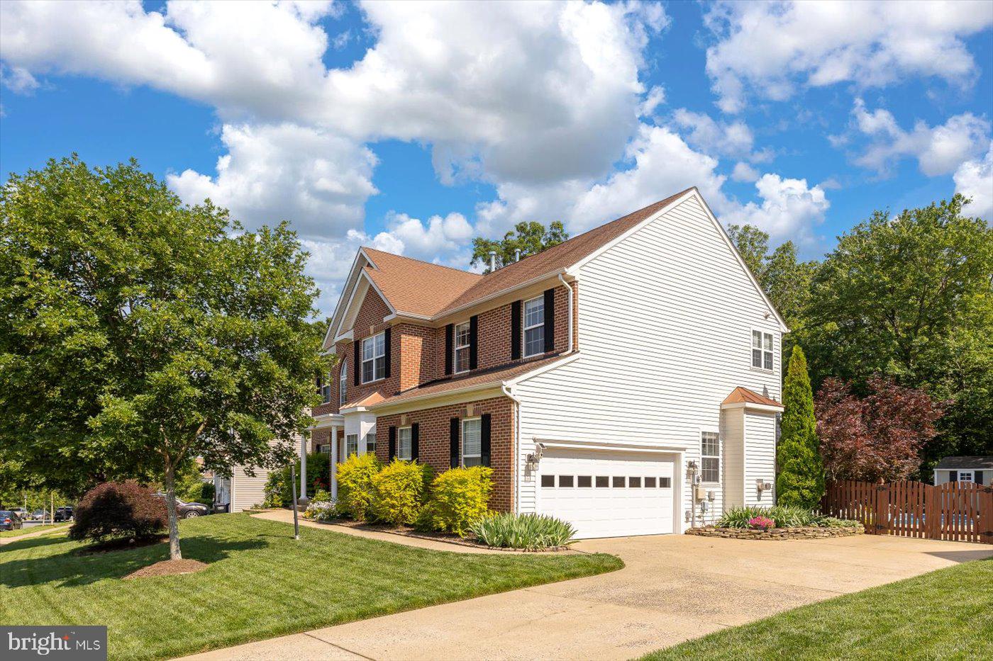1104 CENTURY OAK DR, FREDERICKSBURG, Virginia 22401, 4 Bedrooms Bedrooms, ,3 BathroomsBathrooms,Residential,For sale,1104 CENTURY OAK DR,VAFB2008348 MLS # VAFB2008348