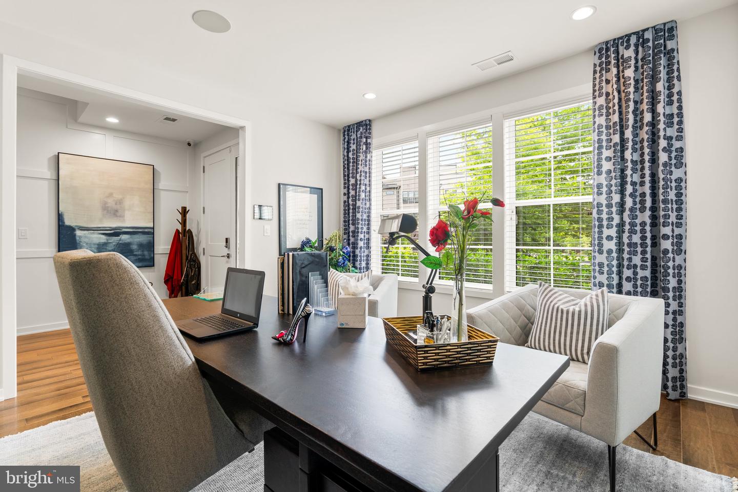 1741 MCKENNA POINT DR #2701, MCLEAN, Virginia 22102, 3 Bedrooms Bedrooms, ,2 BathroomsBathrooms,Residential,For sale,1741 MCKENNA POINT DR #2701,VAFX2244790 MLS # VAFX2244790