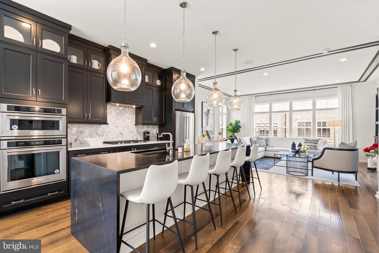 1741 MCKENNA POINT DR #2701, MCLEAN, Virginia 22102, 3 Bedrooms Bedrooms, ,2 BathroomsBathrooms,Residential,For sale,1741 MCKENNA POINT DR #2701,VAFX2244790 MLS # VAFX2244790
