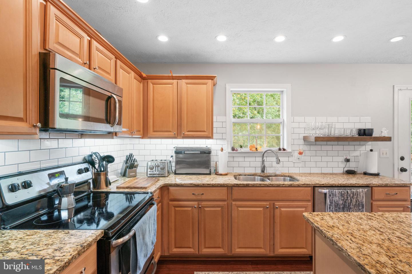 101 THERESA DR, STAFFORD, Virginia 22554, 4 Bedrooms Bedrooms, ,2 BathroomsBathrooms,Residential,For sale,101 THERESA DR,VAST2039418 MLS # VAST2039418