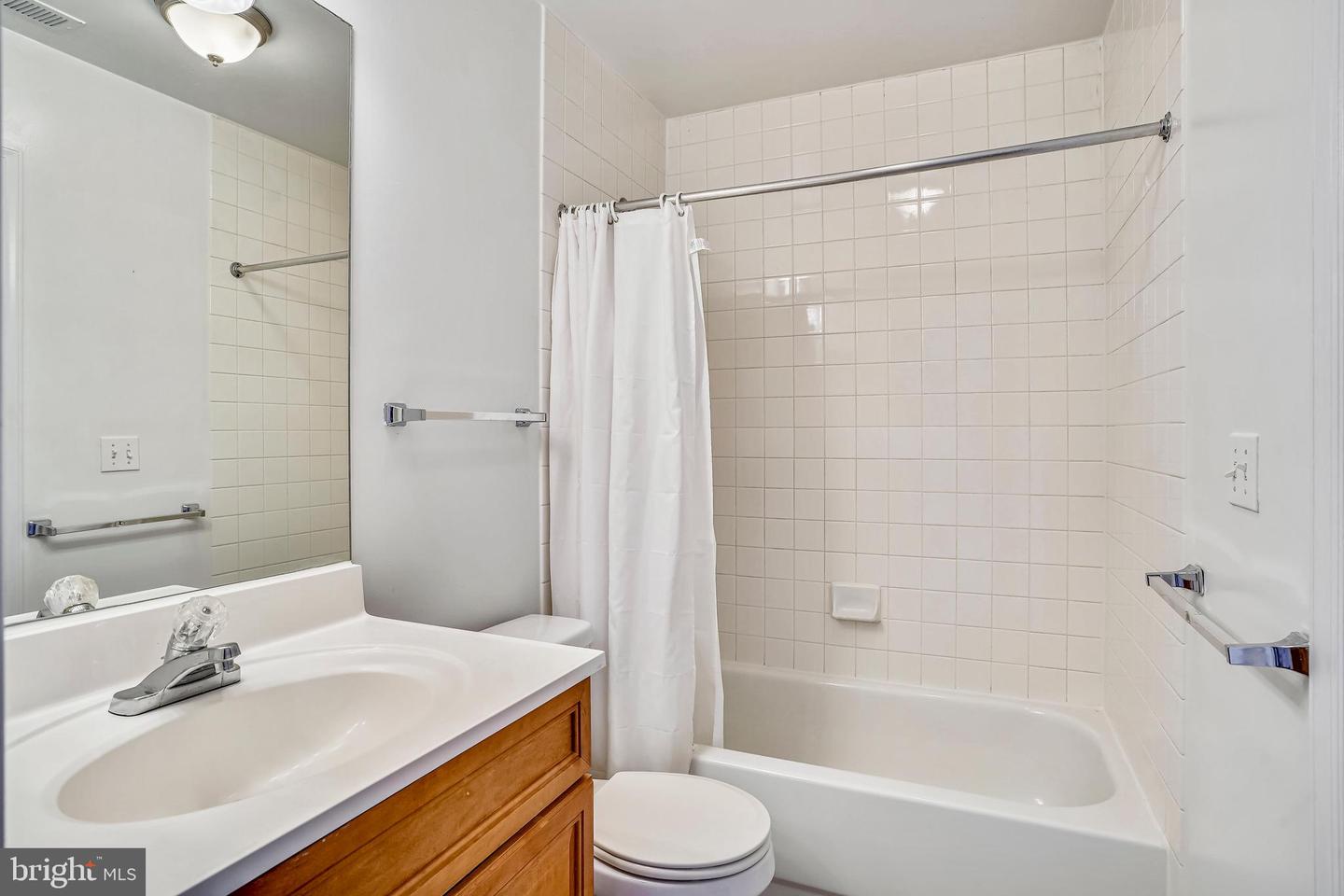 6493 SUMMERTON WAY, SPRINGFIELD, Virginia 22150, 3 Bedrooms Bedrooms, ,2 BathroomsBathrooms,Residential,For sale,6493 SUMMERTON WAY,VAFX2244822 MLS # VAFX2244822