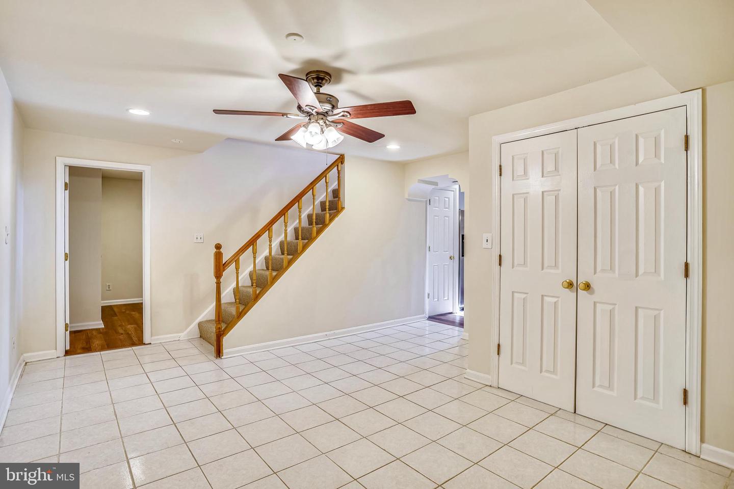 6493 SUMMERTON WAY, SPRINGFIELD, Virginia 22150, 3 Bedrooms Bedrooms, ,2 BathroomsBathrooms,Residential,For sale,6493 SUMMERTON WAY,VAFX2244822 MLS # VAFX2244822