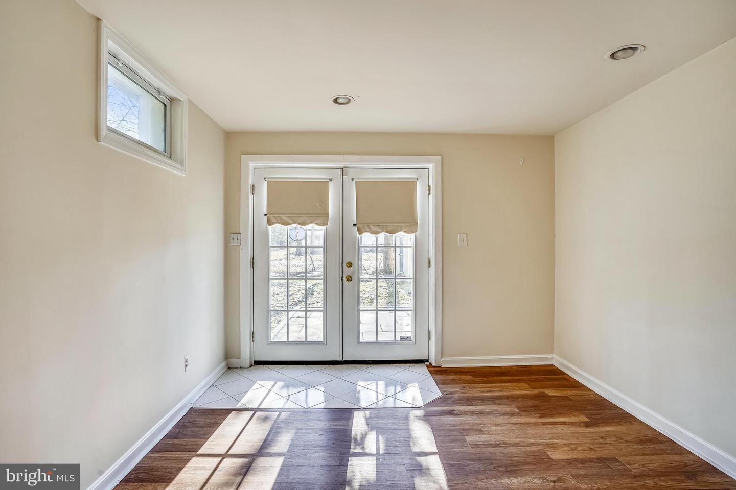 6493 SUMMERTON WAY, SPRINGFIELD, Virginia 22150, 3 Bedrooms Bedrooms, ,2 BathroomsBathrooms,Residential,For sale,6493 SUMMERTON WAY,VAFX2244822 MLS # VAFX2244822