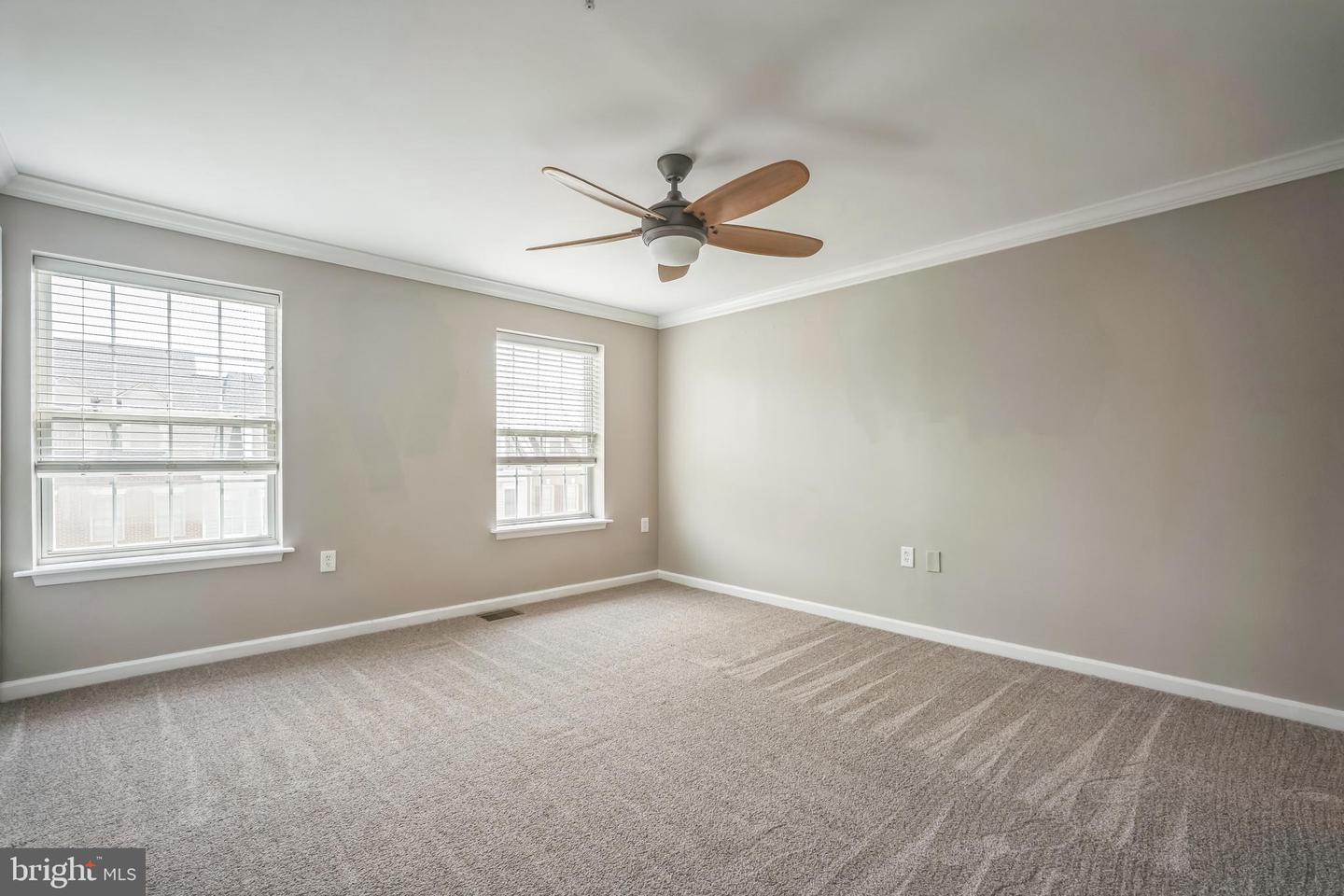 305 S PAYNE ST #305, ALEXANDRIA, Virginia 22314, 2 Bedrooms Bedrooms, ,2 BathroomsBathrooms,Residential,For sale,305 S PAYNE ST #305,VAAX2046228 MLS # VAAX2046228