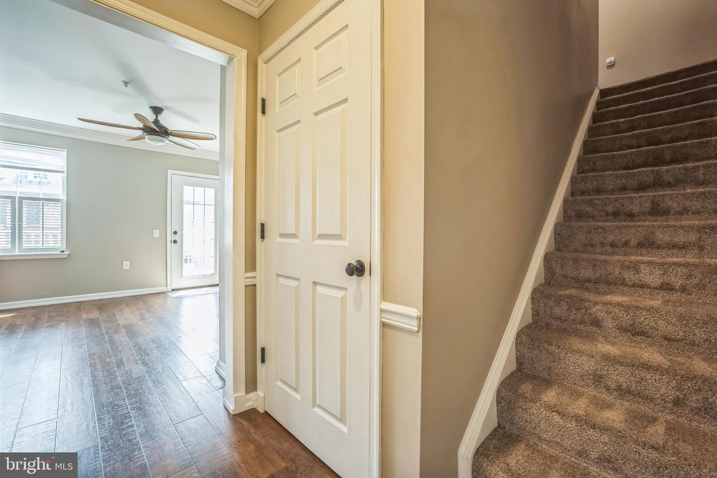 305 S PAYNE ST #305, ALEXANDRIA, Virginia 22314, 2 Bedrooms Bedrooms, ,2 BathroomsBathrooms,Residential,For sale,305 S PAYNE ST #305,VAAX2046228 MLS # VAAX2046228