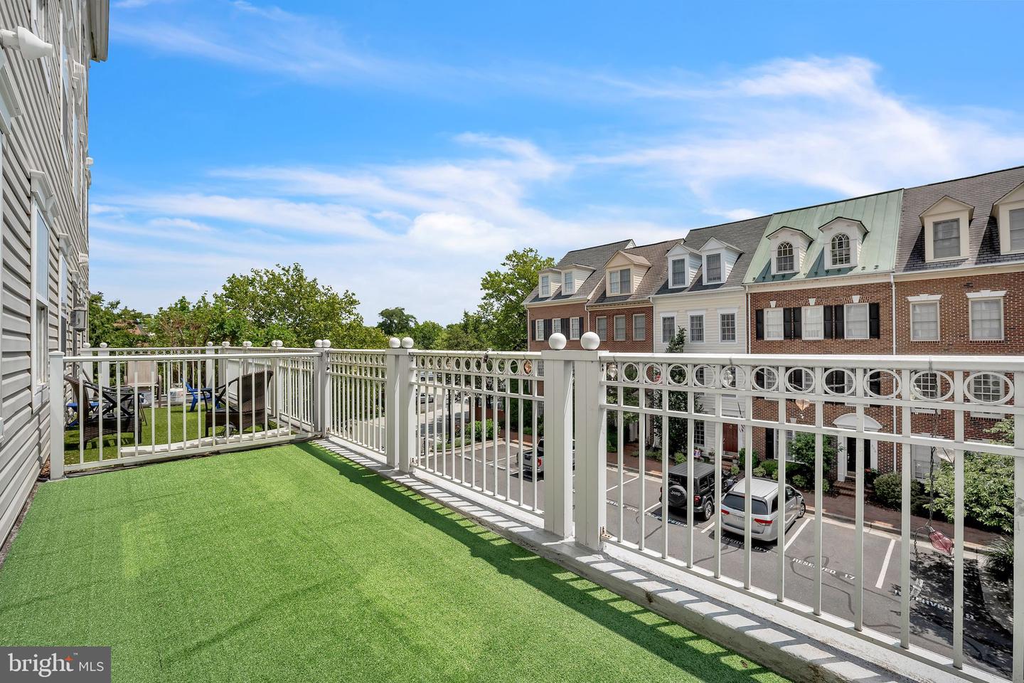 305 S PAYNE ST #305, ALEXANDRIA, Virginia 22314, 2 Bedrooms Bedrooms, ,2 BathroomsBathrooms,Residential,For sale,305 S PAYNE ST #305,VAAX2046228 MLS # VAAX2046228