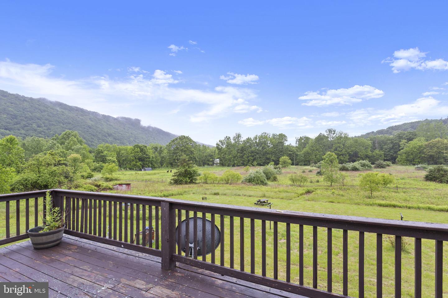14623 RUNIONS CREEK RD, BROADWAY, Virginia 22815, 4 Bedrooms Bedrooms, ,3 BathroomsBathrooms,Residential,For sale,14623 RUNIONS CREEK RD,VARO2002366 MLS # VARO2002366