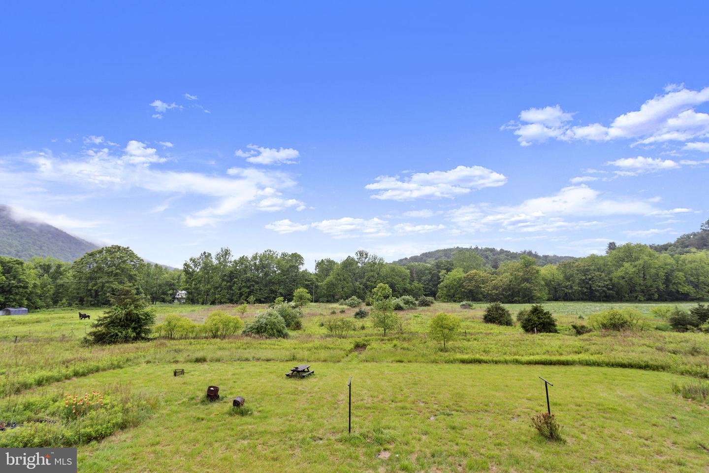14623 RUNIONS CREEK RD, BROADWAY, Virginia 22815, 4 Bedrooms Bedrooms, ,3 BathroomsBathrooms,Residential,For sale,14623 RUNIONS CREEK RD,VARO2002366 MLS # VARO2002366