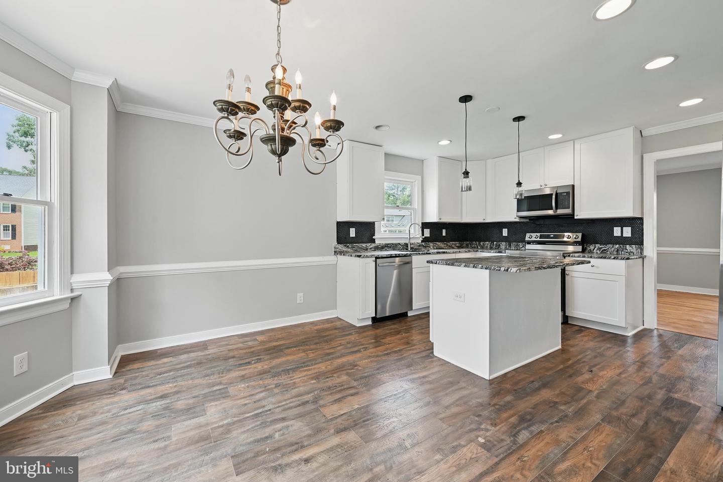 5800 COUNTRY MANOR WAY, NORTH CHESTERFIELD, Virginia 23224, 4 Bedrooms Bedrooms, ,2 BathroomsBathrooms,Residential,For sale,5800 COUNTRY MANOR WAY,VACF2001174 MLS # VACF2001174