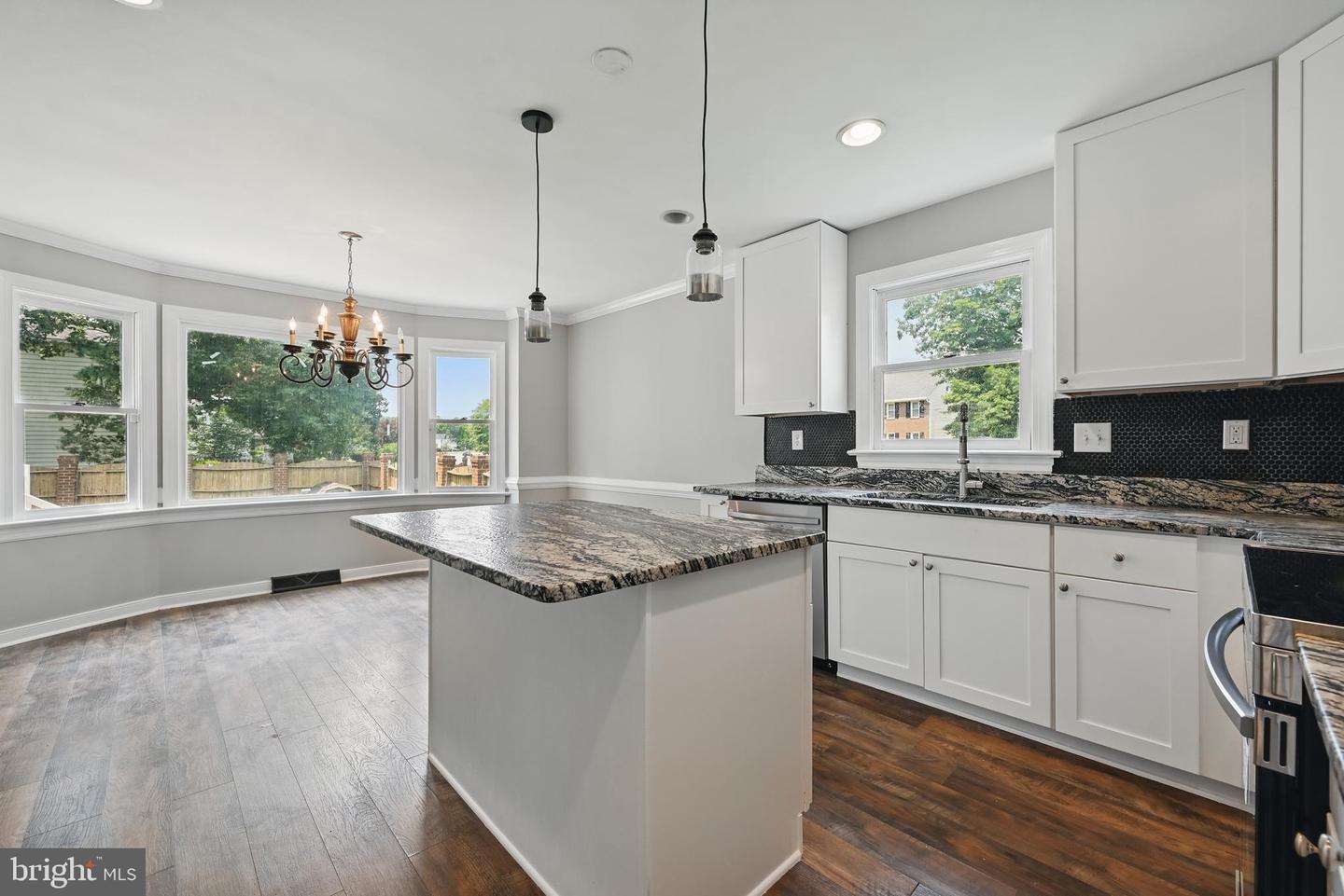 5800 COUNTRY MANOR WAY, NORTH CHESTERFIELD, Virginia 23224, 4 Bedrooms Bedrooms, ,2 BathroomsBathrooms,Residential,For sale,5800 COUNTRY MANOR WAY,VACF2001174 MLS # VACF2001174