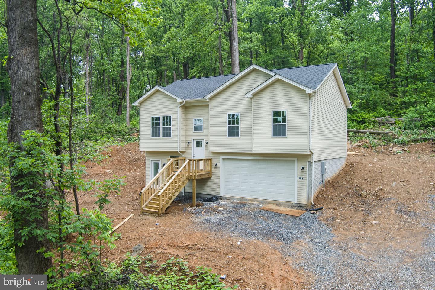 351 REID DR, FRONT ROYAL, Virginia 22630, 3 Bedrooms Bedrooms, ,3 BathroomsBathrooms,Residential,For sale,351 REID DR,VAWR2011416 MLS # VAWR2011416