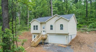 351 REID DR, FRONT ROYAL, Virginia 22630, 3 Bedrooms Bedrooms, ,3 BathroomsBathrooms,Residential,For sale,351 REID DR,VAWR2011416 MLS # VAWR2011416