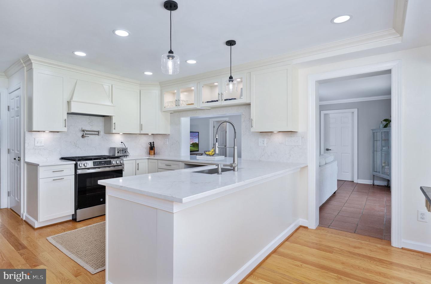 5191 BEACH RIDGE LANE, AMISSVILLE, Virginia 20106, 5 Bedrooms Bedrooms, ,3 BathroomsBathrooms,Residential,For sale,5191 BEACH RIDGE LANE,VACU2010766 MLS # VACU2010766