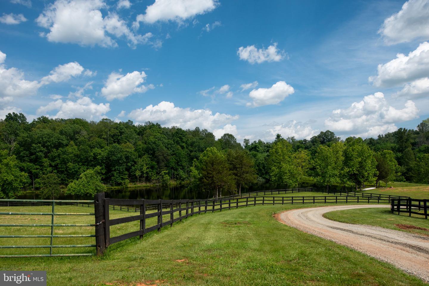 5191 BEACH RIDGE LANE, AMISSVILLE, Virginia 20106, 5 Bedrooms Bedrooms, ,3 BathroomsBathrooms,Residential,For sale,5191 BEACH RIDGE LANE,VACU2010766 MLS # VACU2010766