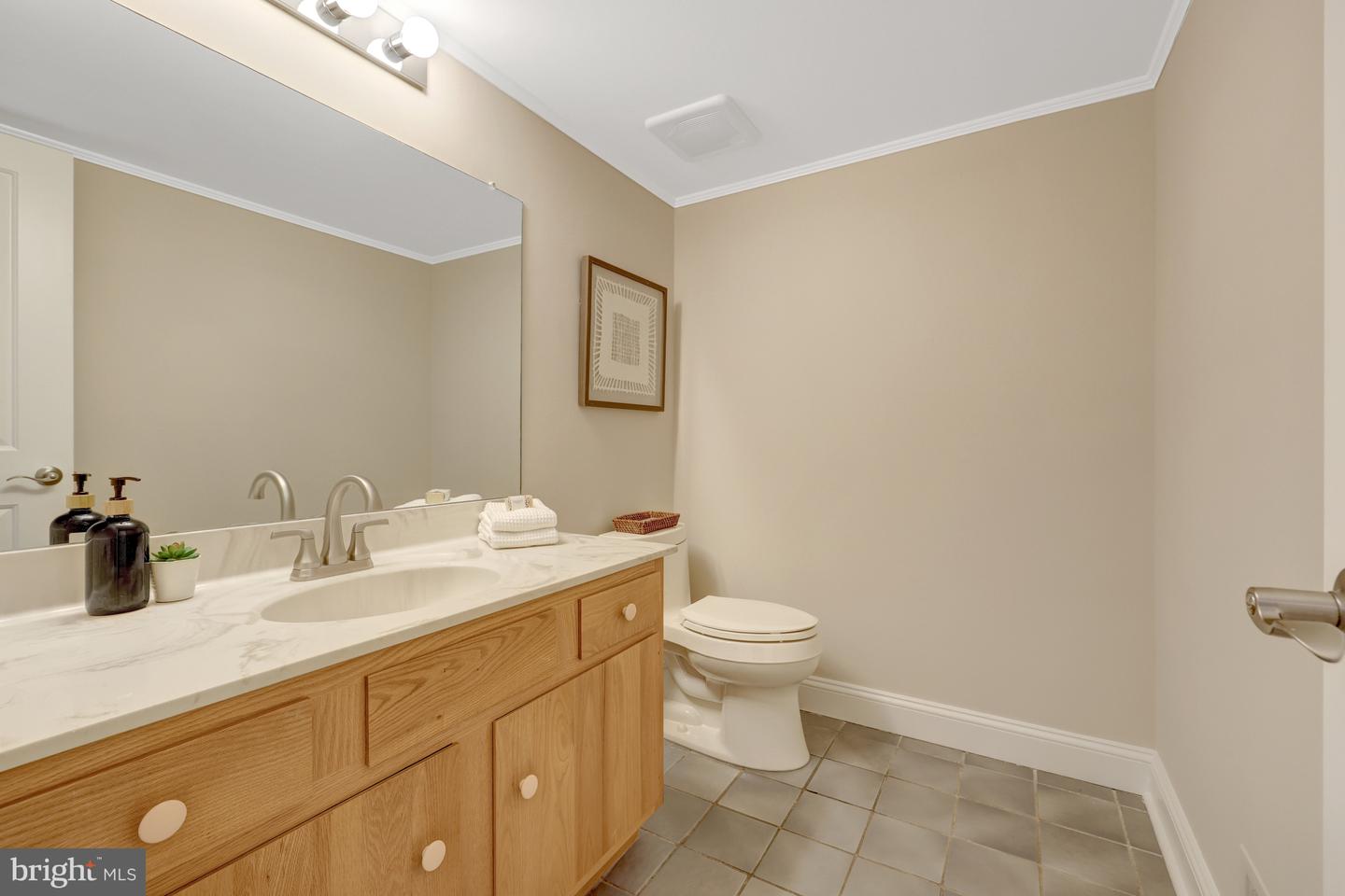 11064 THRUSH RIDGE RD, RESTON, Virginia 20191, 4 Bedrooms Bedrooms, 14 Rooms Rooms,3 BathroomsBathrooms,Residential,For sale,11064 THRUSH RIDGE RD,VAFX2247030 MLS # VAFX2247030