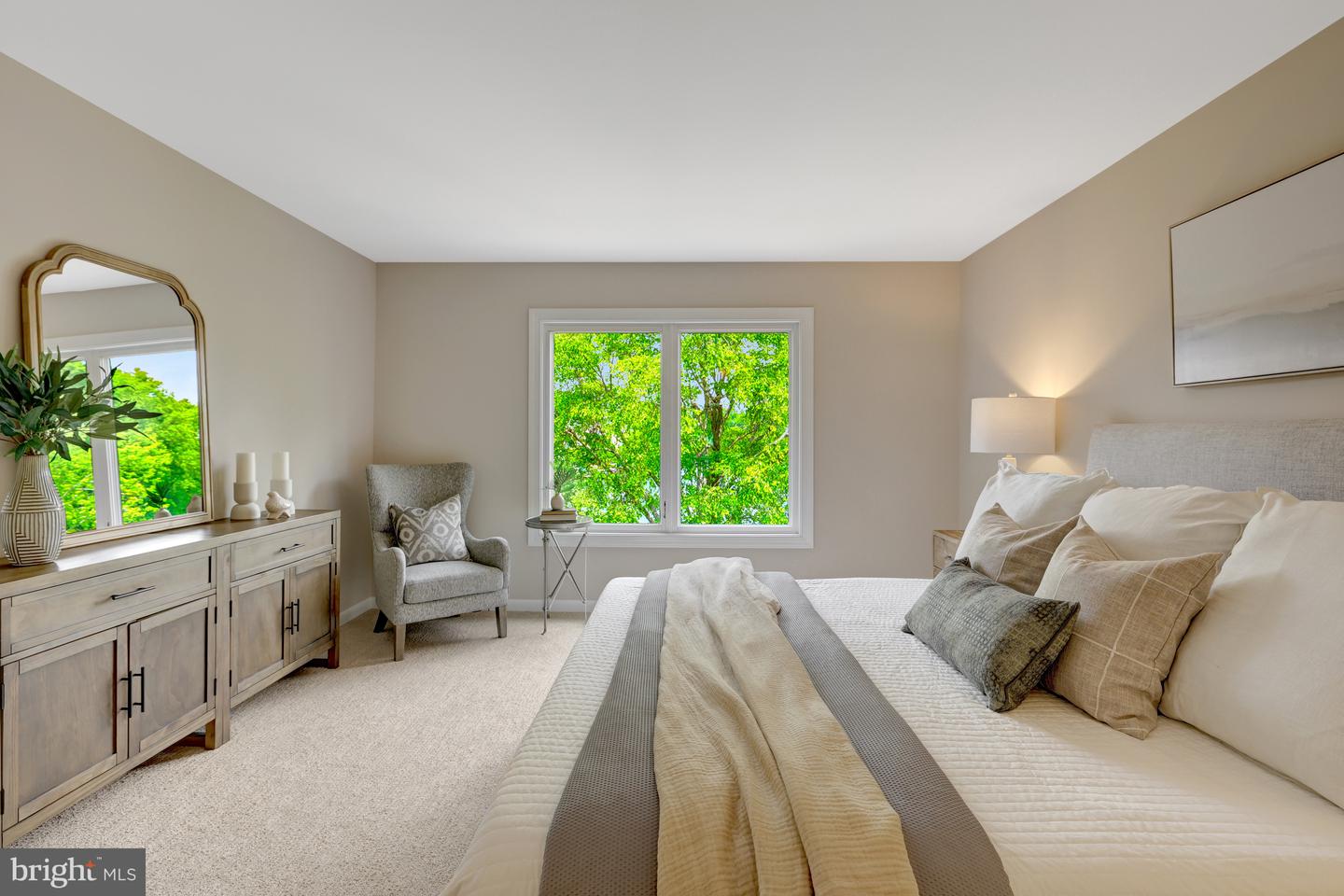 11064 THRUSH RIDGE RD, RESTON, Virginia 20191, 4 Bedrooms Bedrooms, 14 Rooms Rooms,3 BathroomsBathrooms,Residential,For sale,11064 THRUSH RIDGE RD,VAFX2247030 MLS # VAFX2247030