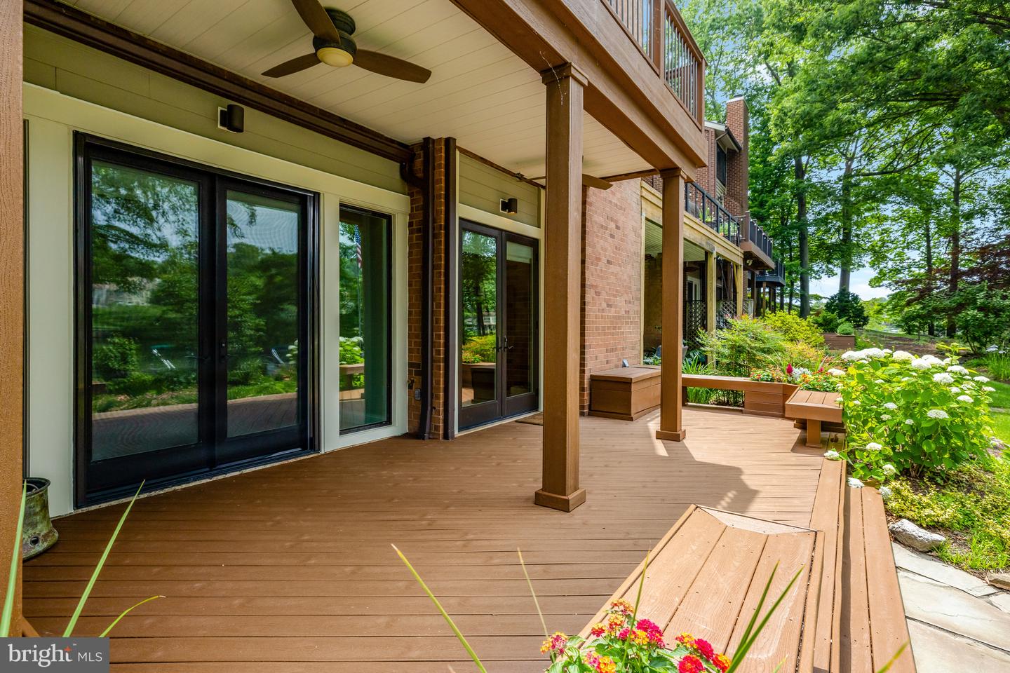 11064 THRUSH RIDGE RD, RESTON, Virginia 20191, 4 Bedrooms Bedrooms, 14 Rooms Rooms,3 BathroomsBathrooms,Residential,For sale,11064 THRUSH RIDGE RD,VAFX2247030 MLS # VAFX2247030