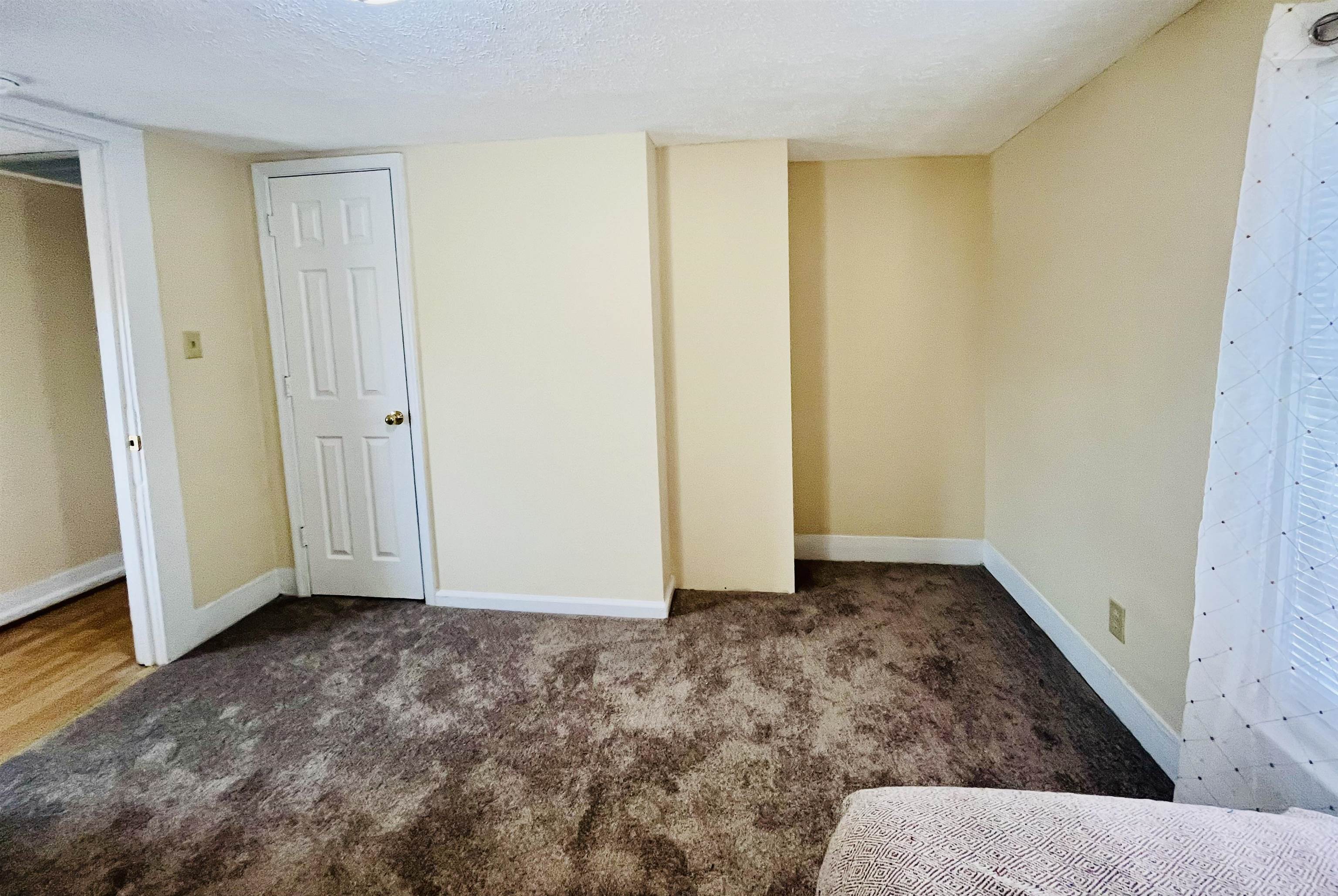 1204 3RD ST, WAYNESBORO, Virginia 22980, 3 Bedrooms Bedrooms, ,1 BathroomBathrooms,Residential,1204 3RD ST,662485 MLS # 662485